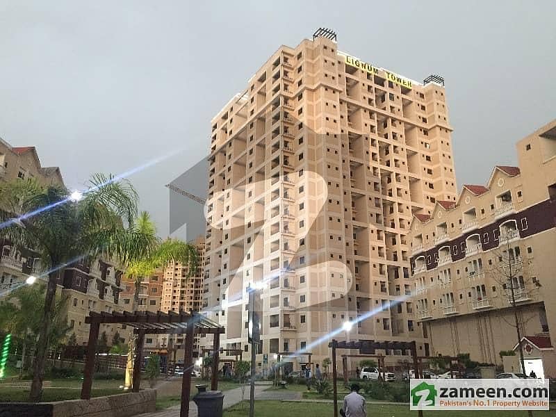 Huge apartment in Tallest building of Town in Islamabad