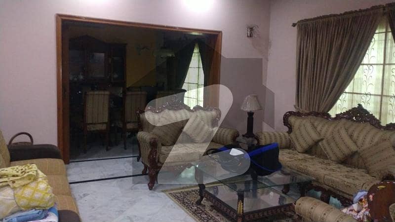 01 Kanal Corner Double Unit Beautiful House For Sale In DHA Phase 02