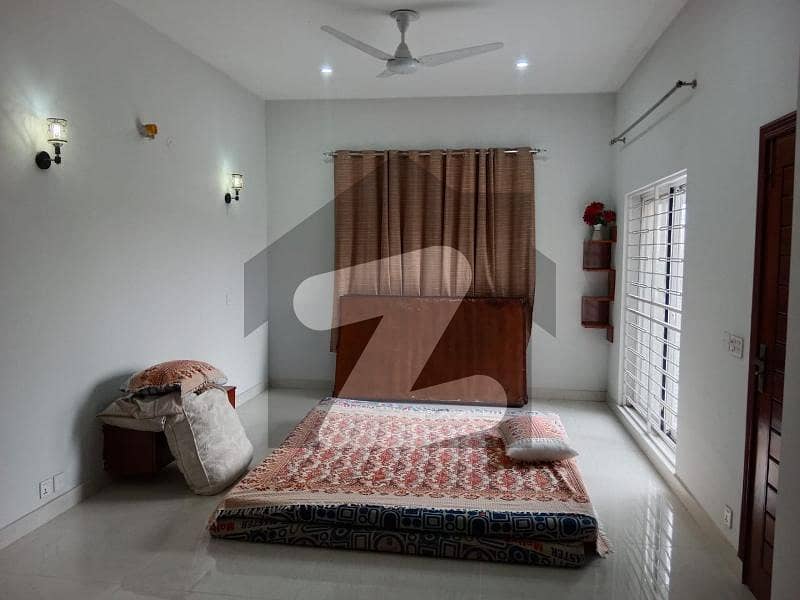 1800 Square Feet Upper Portion Is Available For Rent In Low Cost - Block D