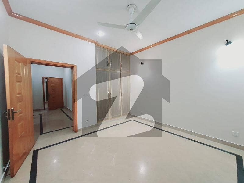 1 Kanal House Available For Rent In Bahria Town Lahore