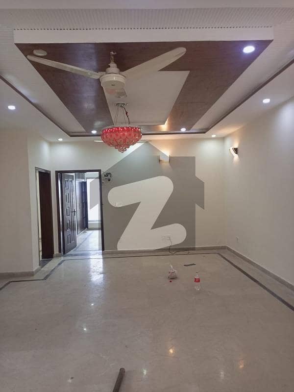 10 MARLA EXCELLENT GOOD CONDITION FULL HOUSE FOR RENT IN GHOURI BLOCK BAHRIA TOWN LAHORE