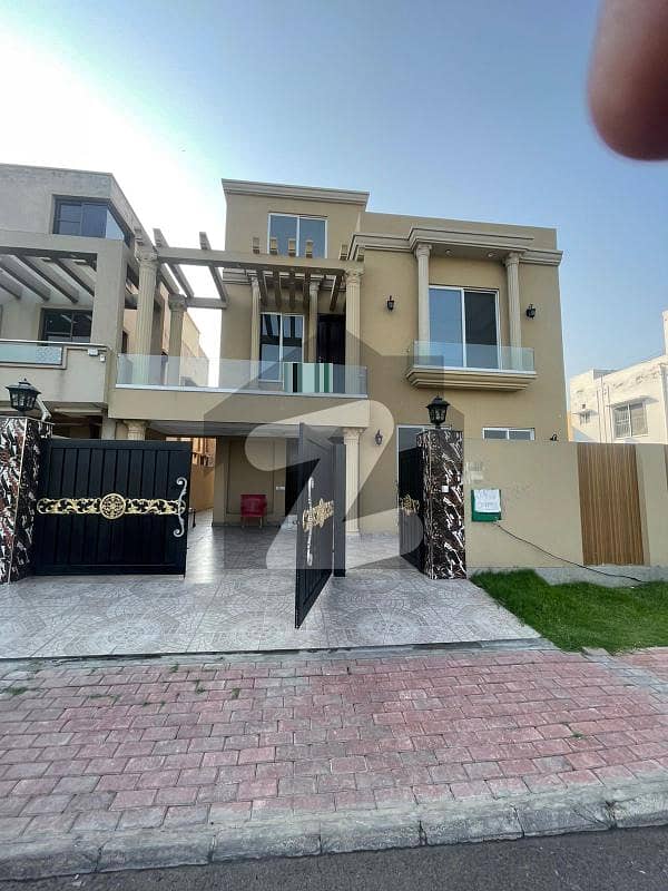 FACING PARK 10 MARLA HOUSE FOR SALE IN OVERSEAS B BLOCK BAHRIA TOWN