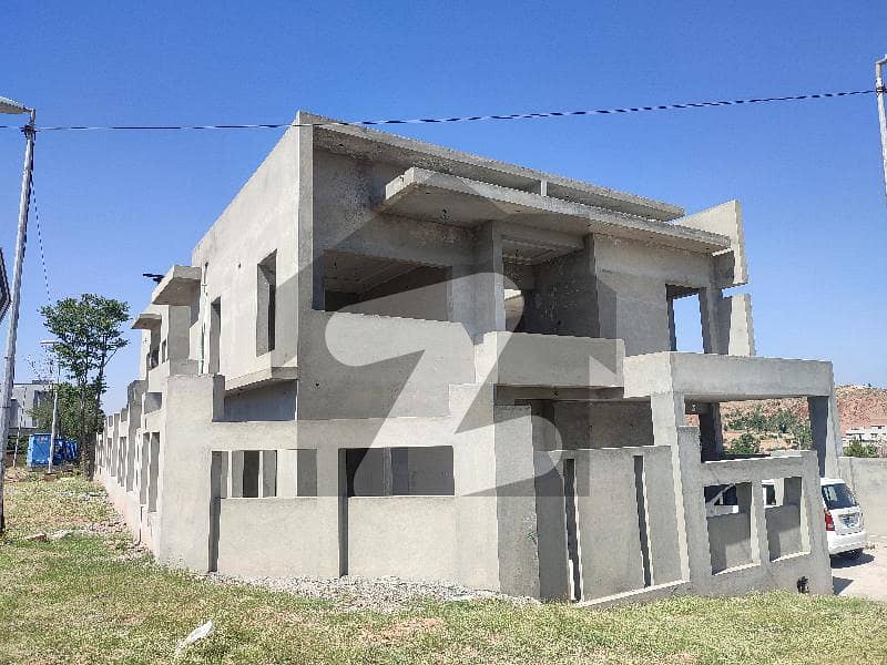 Elegantly Designed One kanal Corner house with basement and Extra Land (Paid) is for sale in posh locality of DHA 3, Old Serene City presently in Grey Structure Plus Condition