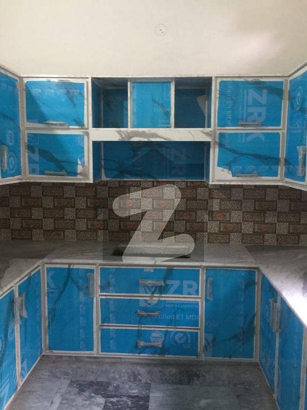 پنجاب گورنمنٹ سرونٹ ہاؤسنگ فاؤنڈیشن فیصل آباد میں 4 کمروں کا 7 مرلہ مکان 1.59 کروڑ میں برائے فروخت۔