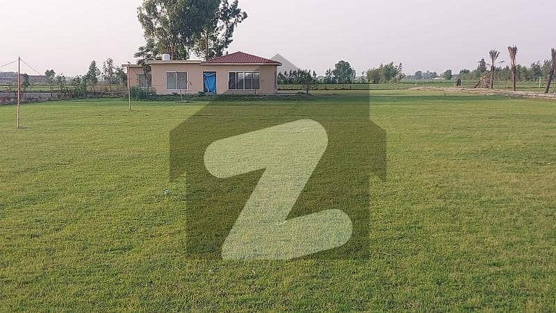 4 kanal Farmhouses for Sale at the best place in DHA Phase 10 Baho Baly