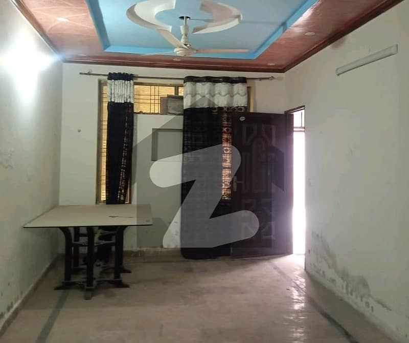4 Marla House For sale In Awan Town