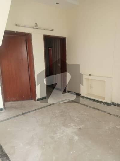 4.5 Marla Commercial Hall For Sale Facing Ali Jan Motors Top Location