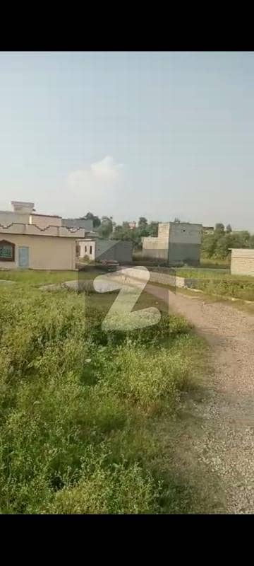 3.75 marla plot for sale in qureshi town opposite nilore factory thanda pani ,islamabad