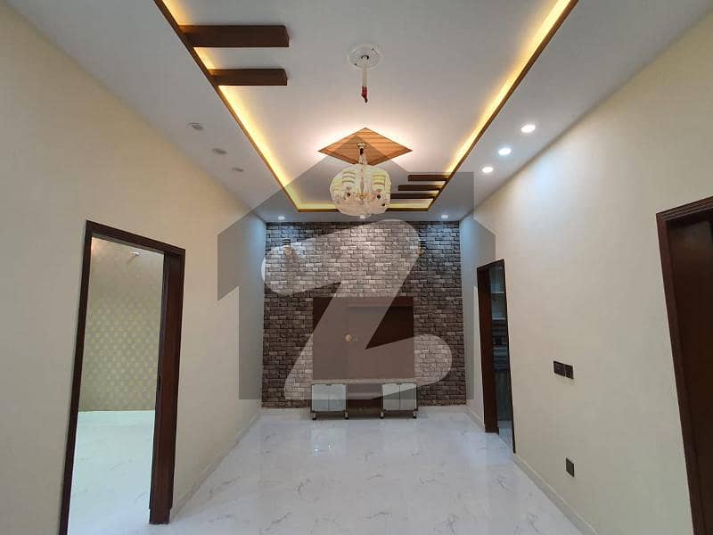 ایل ڈی اے سٹی ایل ڈی اے روڈ لاہور میں 3 کمروں کا 3 مرلہ مکان 85 لاکھ میں برائے فروخت۔