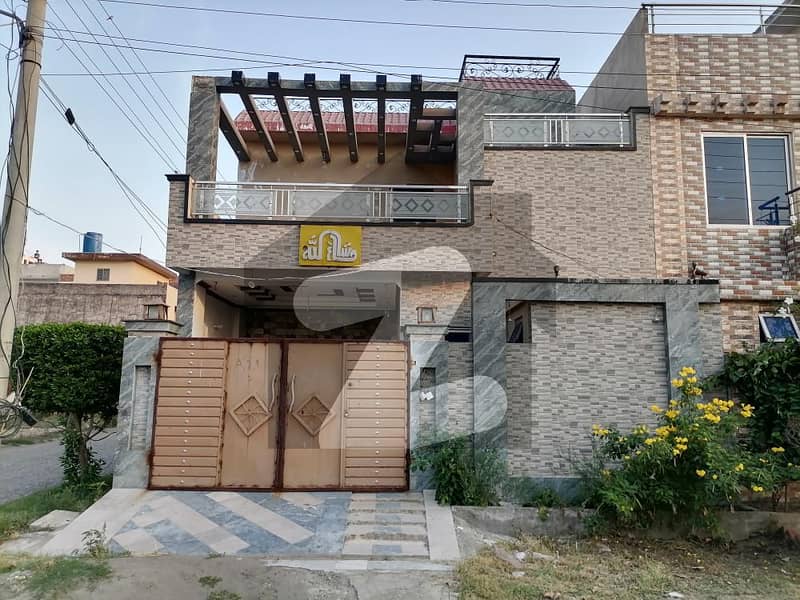 الحرم گارڈن ۔ بلاک اے الحرم گارڈن لاہور میں 4 کمروں کا 5 مرلہ مکان 75 لاکھ میں برائے فروخت۔