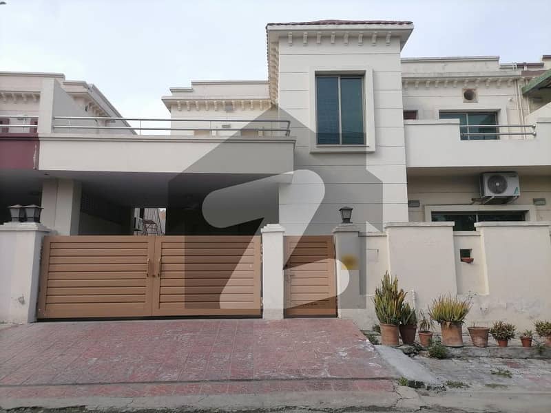 A Great Choice For A 10 Marla House Available In Askari 11 - Sector B