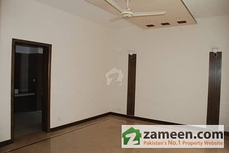 Cantonment, Main Shami Road, 2 Kanal Lower Portion For Rent