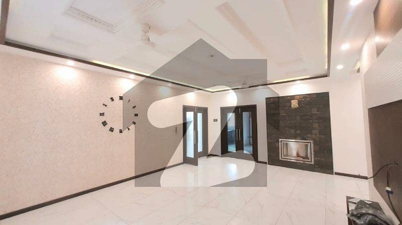Prime Location 1 Kanal House Available For Rent In DHA Phase 5 K Block