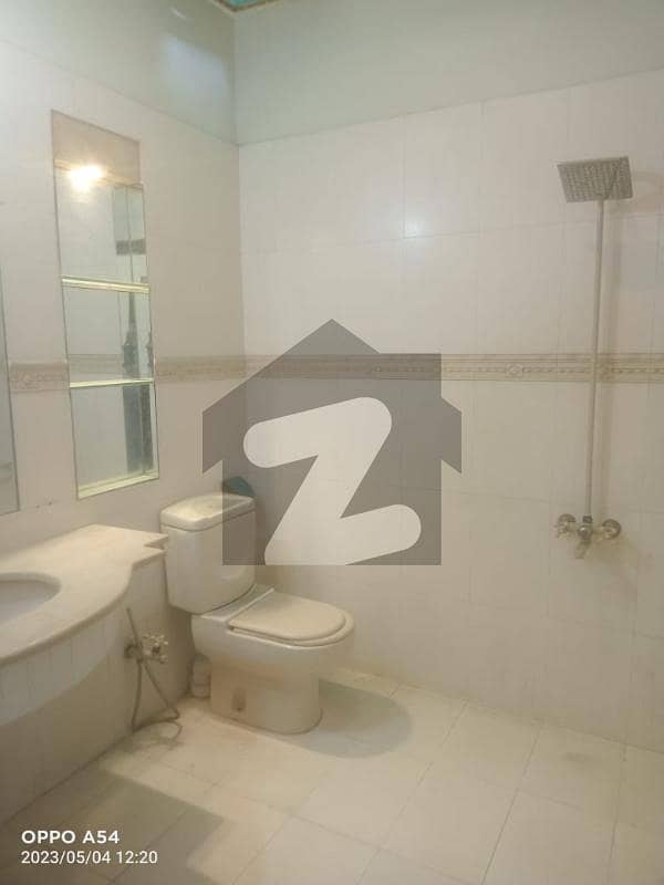 10 MARLA HOUSE FOR RENT IN DHA PHASE 4 BLOCK GG ORIGINAL PICTURES
