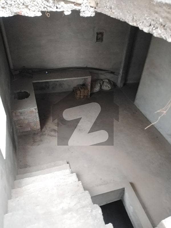 علی پارک کینٹ لاہور میں 3 کمروں کا 2 مرلہ مکان 60 لاکھ میں برائے فروخت۔