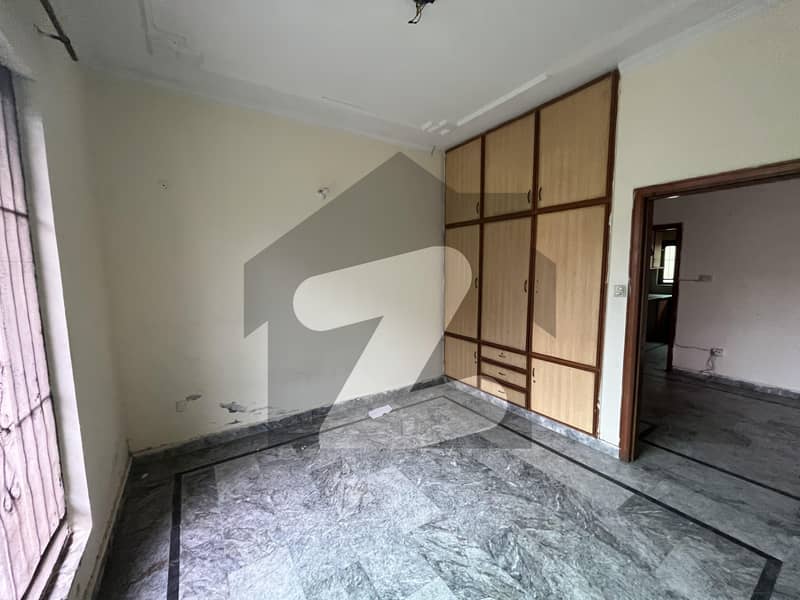 5 Marla Good Condition Upper Portion For Rent In Wapda Town