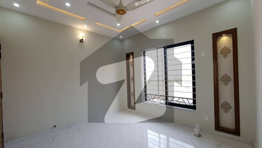 5 Marla House In Only Rs. 45,000,000