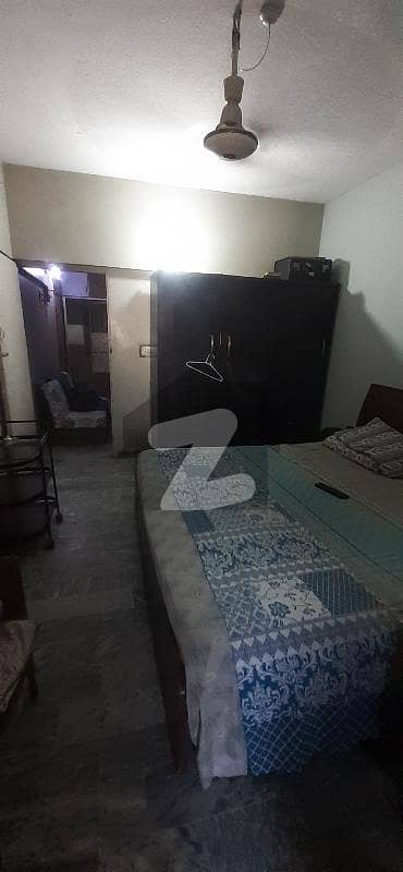 1 bed lounge flat in jauhar