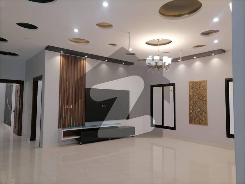 Ideal Prime Location 240 Square Yards Lower Portion Available In Saadi Town, Karachi