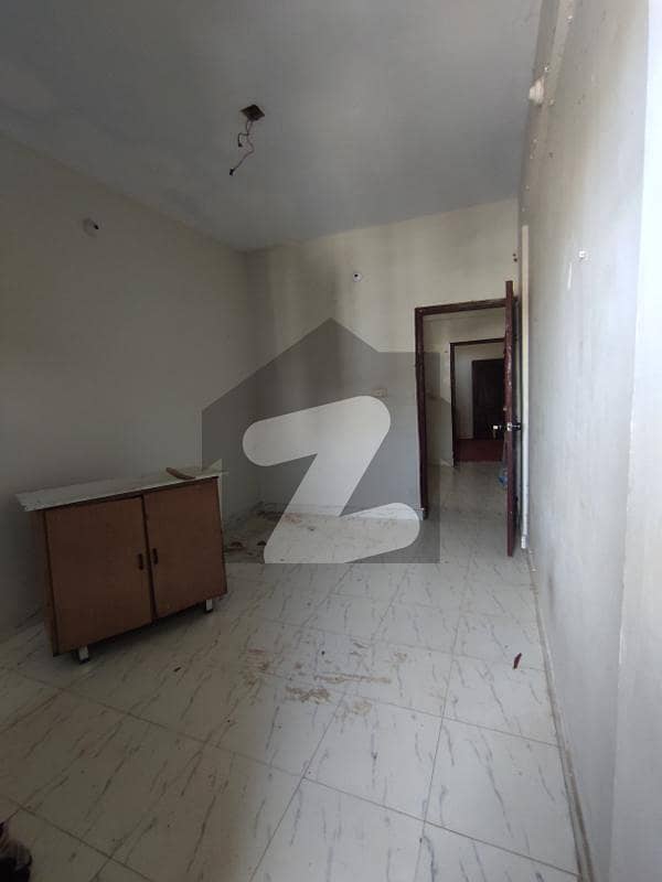 Perfect 540 Square Feet Flat In P & T Colony For Sale