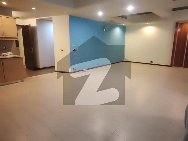 Modern & Pretty 3Bed Apartment In F-10 For Rent Modern & Pretty 3Bed Apartment In F-10 For Rent