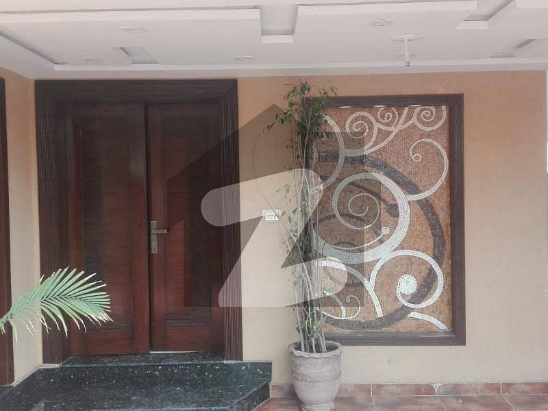 10 marla like a brand new upper portion for rent janiper block bahria town lahore