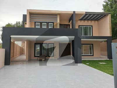 02 Kanal Brand New Luxury House With Solar System For Rent .