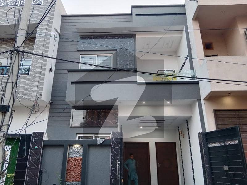 4 Marla Beautiful House For sale in Pak Arab Society