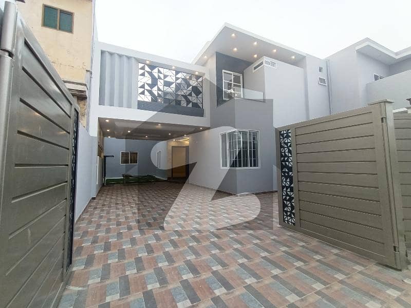 12Marla House Available For Sale New Shalimar Colony.