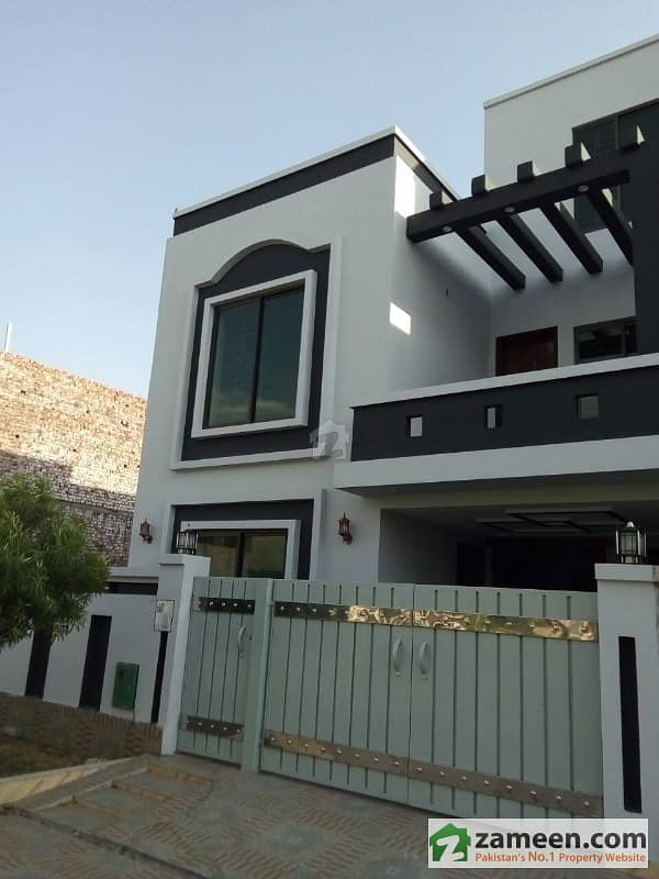 5 Marla Double Storey House For Rent in AA Block Sector D Bahria Town