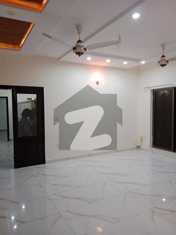 20 Marla Upper Portion House Available For Rent In DHA Phase 6