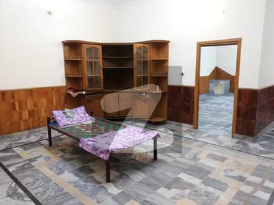 چکلالہ سکیم 3 چکلالہ سکیم,راولپنڈی میں 4 کمروں کا 7 مرلہ مکان 65.0 ہزار میں کرایہ پر دستیاب ہے۔