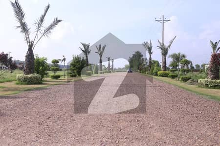 DVF ( Defence View Farm) Farm House For Grabs In 9000 Square Feet Lahore