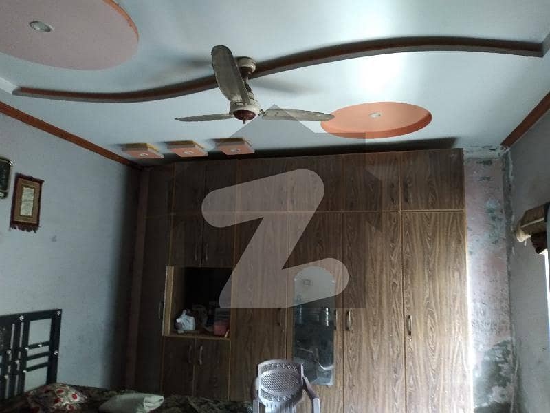 جاوید کالونی ۔ غازی روڈ لاہور میں 3 کمروں کا 5 مرلہ مکان 1.15 کروڑ میں برائے فروخت۔