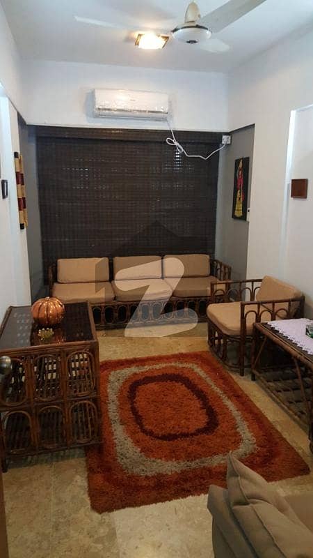 2 Bed Lounge Flat For Sale In Muslim Commercial