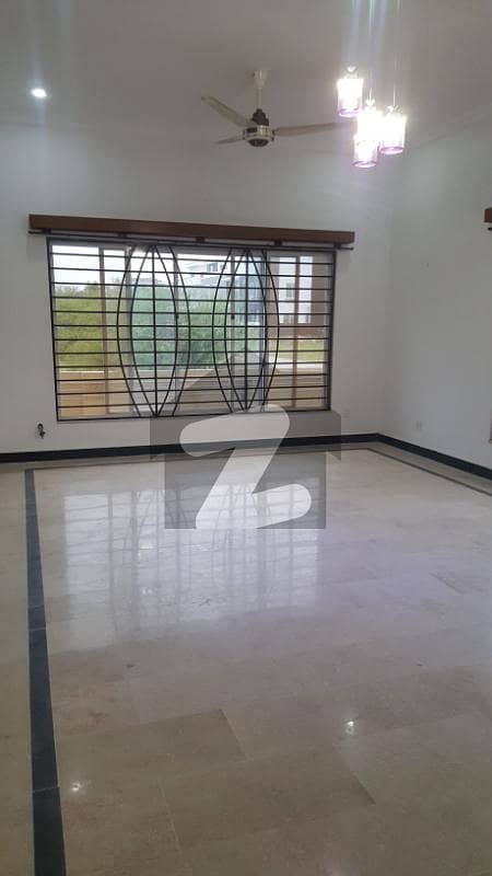 60x90 Size Ground Portion Available For Rent In D-12/2