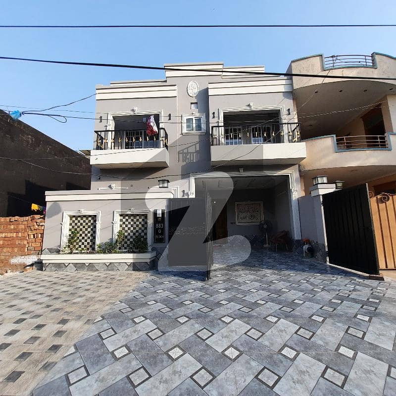 7.5 Marla Brand New 65ft Road House For Sale Johar Town