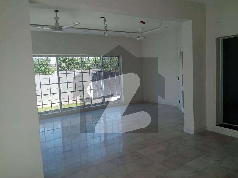 One Kanal Full House For rent in Bahria Town Lahore sector B