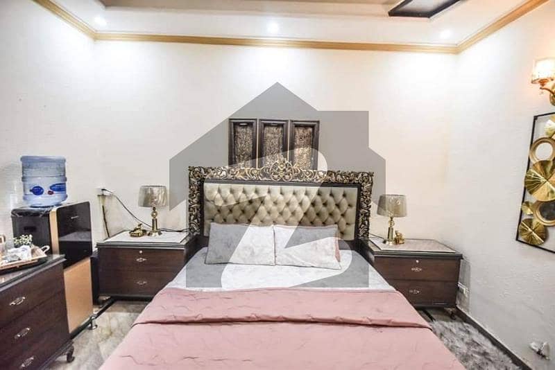 پنجاب کوآپریٹو ہاؤسنگ ۔ بلاک ای پنجاب کوآپریٹو ہاؤسنگ سوسائٹی لاہور میں 4 کمروں کا 10 مرلہ مکان 3.25 کروڑ میں برائے فروخت۔