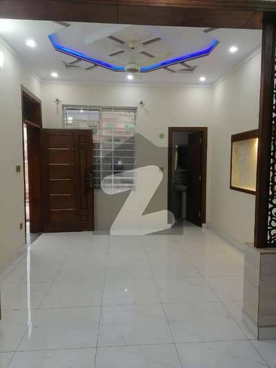 ائیرپورٹ ایونیو ہاؤسنگ سوسائٹی اسلام آباد میں 4 کمروں کا 5 مرلہ مکان 50.0 ہزار میں کرایہ پر دستیاب ہے۔