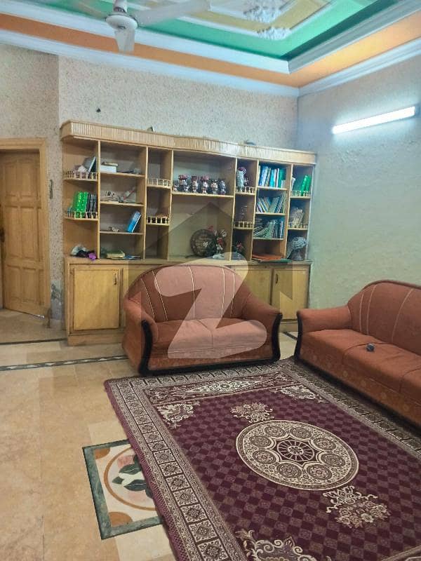 جوڈیشل کالونی راولپنڈی میں 4 کمروں کا 10 مرلہ مکان 3.5 کروڑ میں برائے فروخت۔