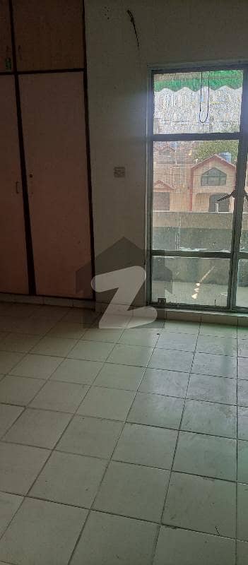 Room Available For Rent In Faisal Town Moon Market