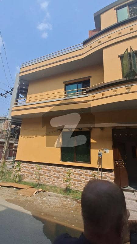 تاجپورہ - بلاک اے تاجپورہ,لاہور میں 3 کمروں کا 3 مرلہ مکان 1.25 کروڑ میں برائے فروخت۔