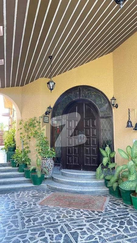 ڈی ایچ اے فیز 5 ڈی ایچ اے ڈیفینس,کراچی میں 5 کمروں کا 1 کنال مکان 3.5 لاکھ میں کرایہ پر دستیاب ہے۔ ڈی ایچ اے فیز 5 ڈی ایچ اے ڈیفینس,کراچی میں 5 کمروں کا 1 کنال مکان 3.5 لاکھ میں کرایہ پر دستیاب ہے۔
