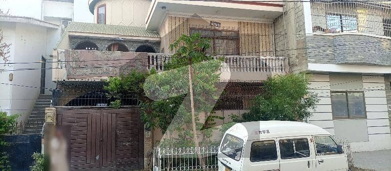 Gulshan Bl-7 One Unit Double Storey 200 Yards House For Sale