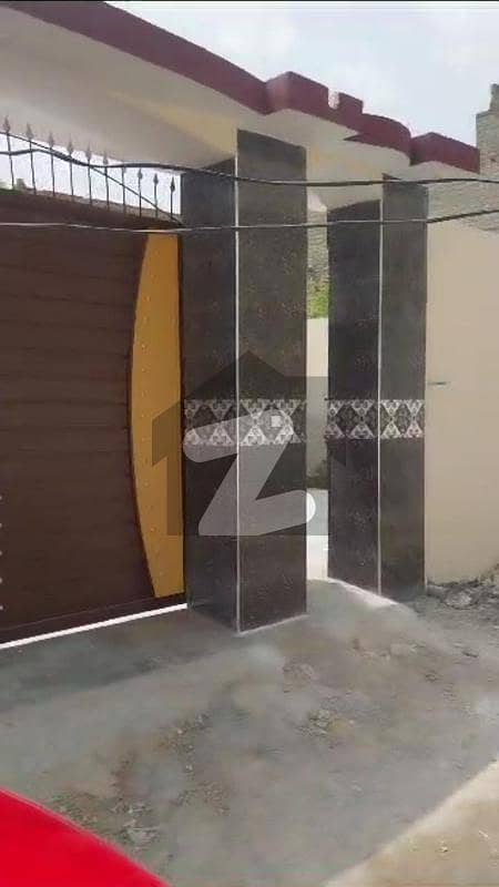 تخبائی روڈ مردان میں 4 کمروں کا 13 مرلہ مکان 1.4 کروڑ میں برائے فروخت۔