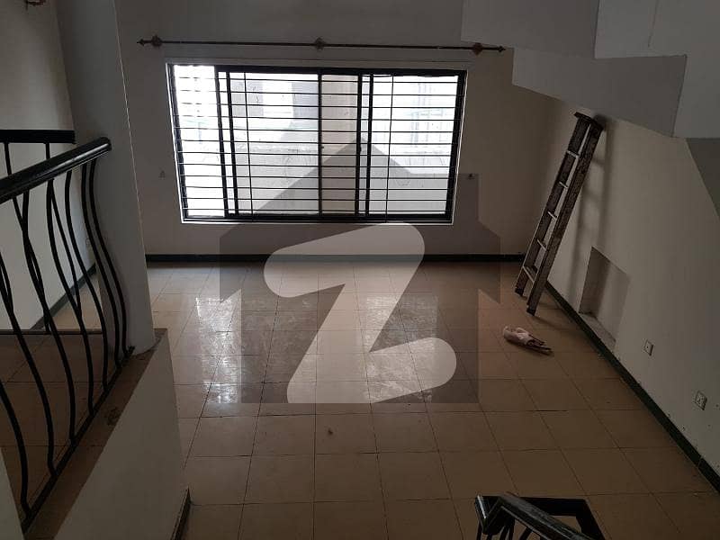 A Decent House/ 500 Sqyrds/ E-7 Is Available For Sale A Decent House/ 500 Sqyrds/ E-7 Is Available For Sale