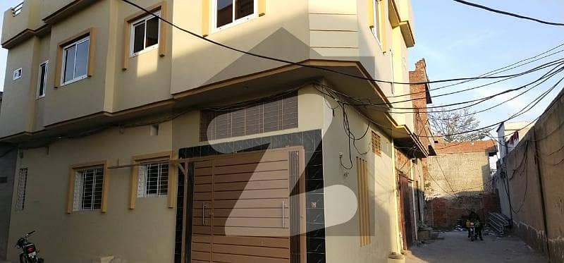 4 marla brand new corner house at aminabad road near singar marriage hall