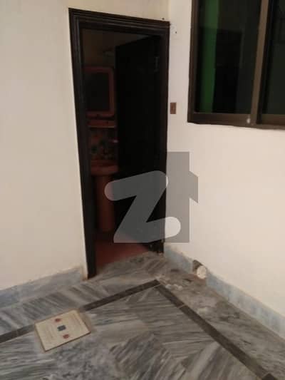 2.5 Marla House For Sale In Danial Town Satiana Road