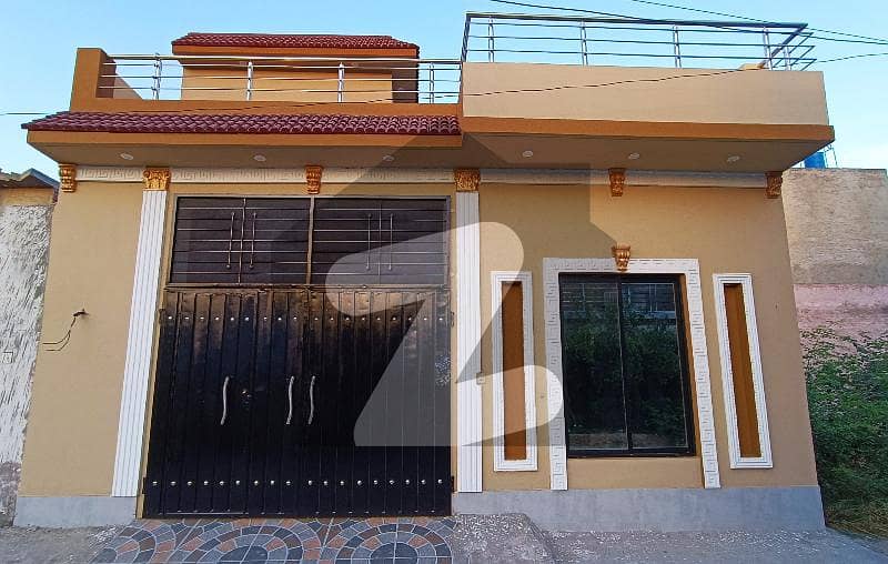 5 Marla Single Storey Beautiful House for sale in Hamza Town